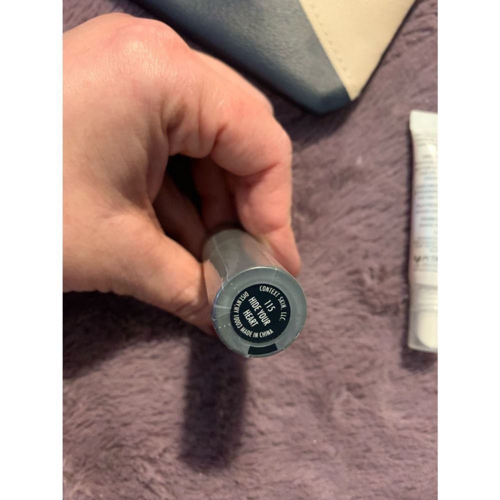 Ipsy Lot - 1 - Picture 5 of 9
